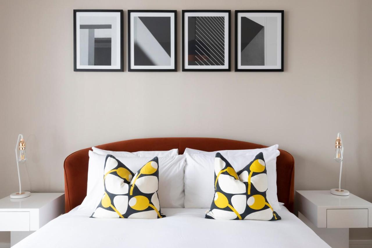 Elliot Oliver - Chic 2 Bedroom Town Centre Apartment Cheltenham Buitenkant foto